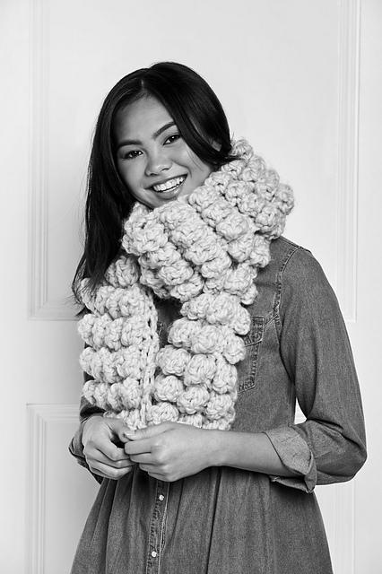 Crochet Now Issue 77 Popcorn Scarf image 0