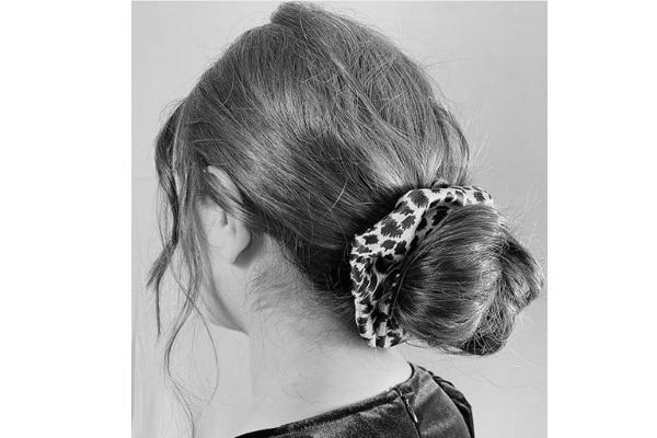 How to Wear a Low Bun With Scrunchie image 3